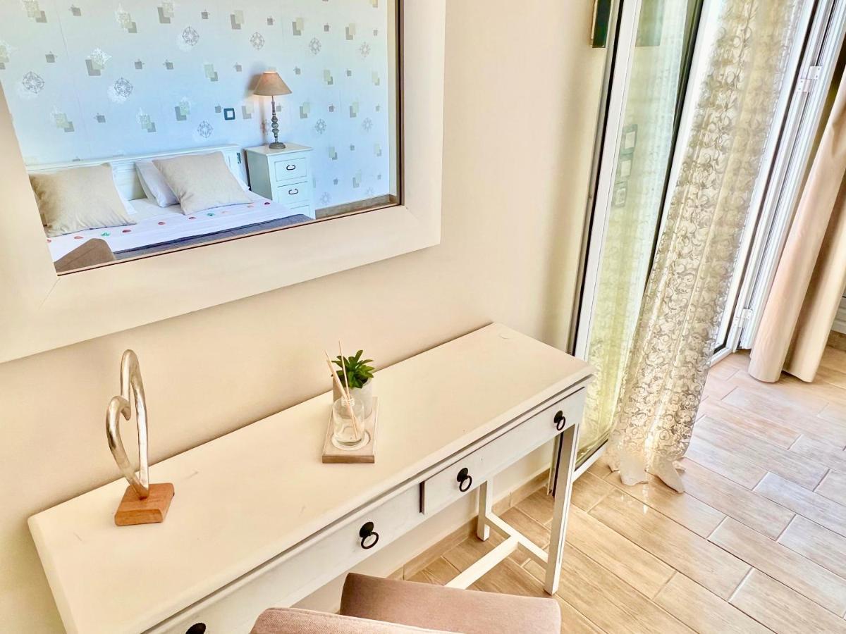 Villa Torre Marina With Private Pool In Nydri By Dadovillas Exteriör bild